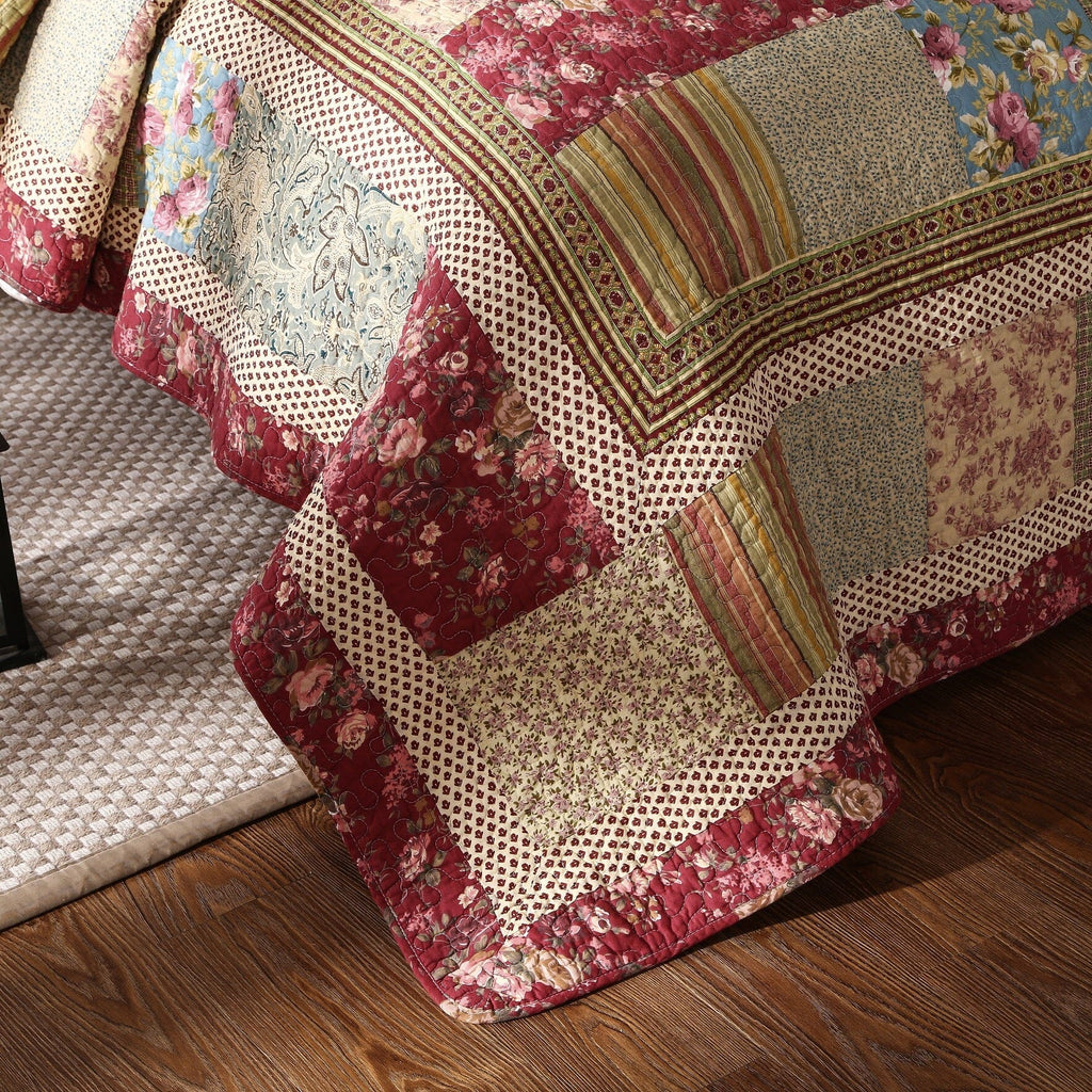 Tache Fairy Tale Tea Party Beige Burgundy Paisley Floral Cotton Patchwork Quilt Set, photo 5 of 9