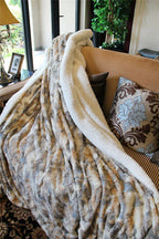 Tache Luxurious Russian Lynx Faux Fur Throw Blanket, photo 3 of 10