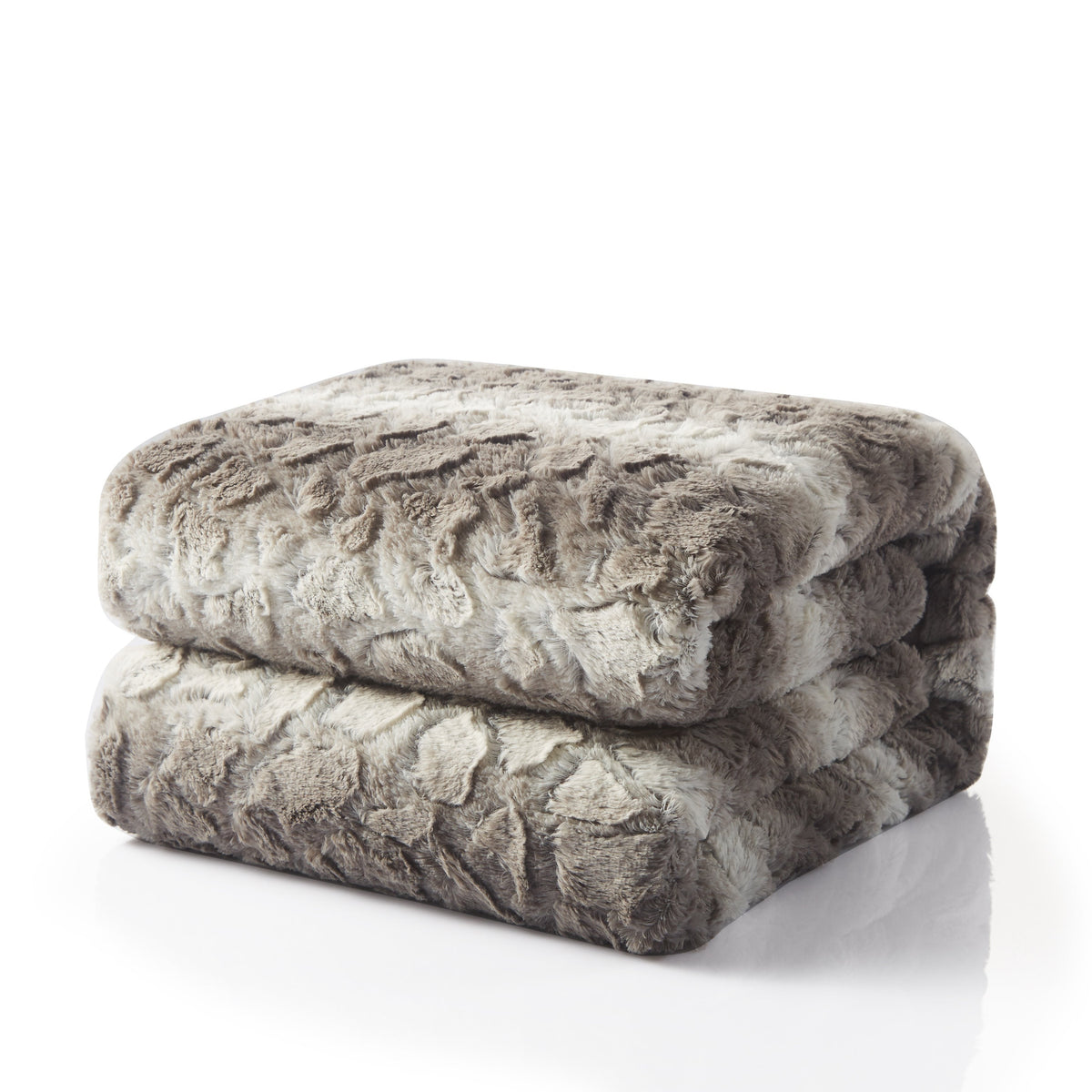 Tache Silver Snow Giraffe Faux Fur Throw Blanket, photo 2 of 9