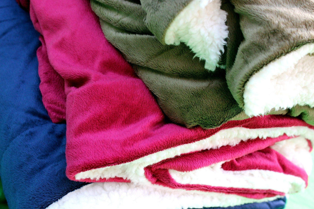 Tache Super Soft Evergreen Micro Fleece Green Sherpa Throw Blanket, photo 8 of 8