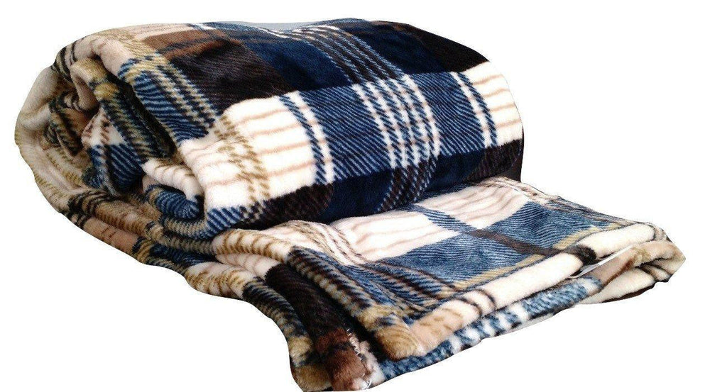Tache Super Soft Winter Cabin Flannel Throw Blanket, photo 4 of 7