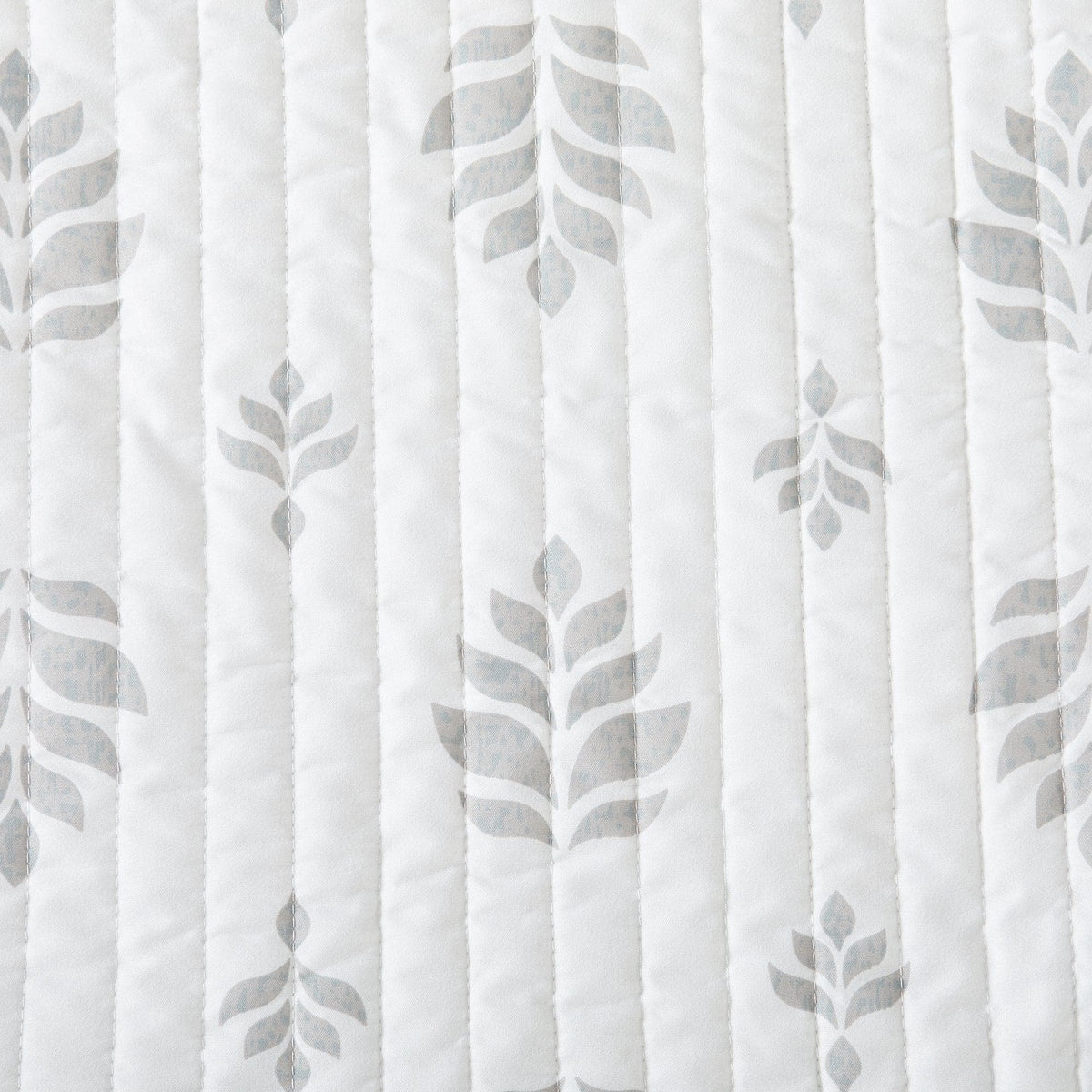 French Floral Quilt - Colette Collection, photo 3 of 11