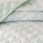 Large Snowflake Quilt - Noemi Collection, photo 3 of 4