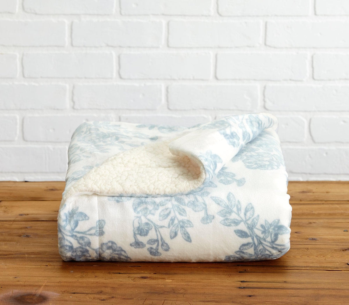 Velvet Plush Sherpa Luxury Bed Blanket - Cielo, photo 13 of 70