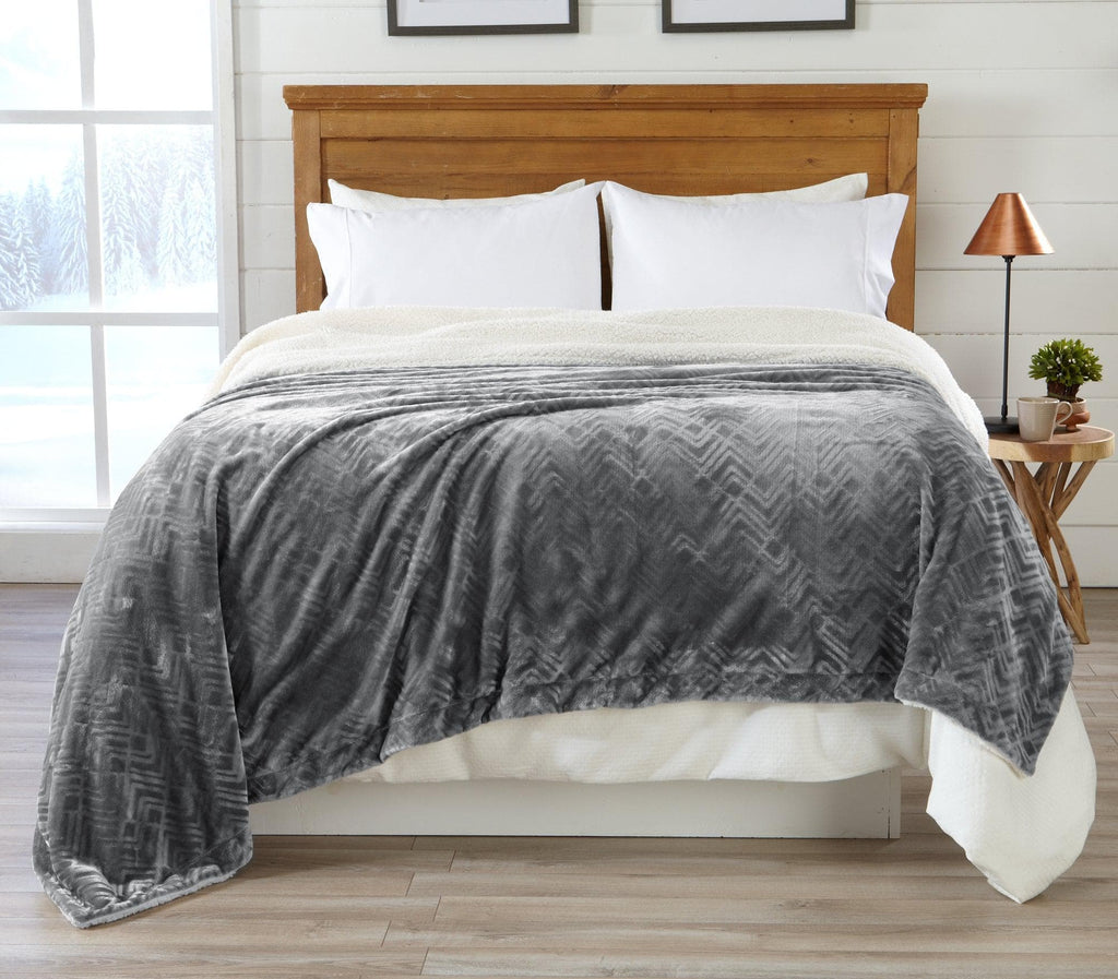 Velvet Plush Sherpa Luxury Bed Blanket - Cielo, photo 28 of 70