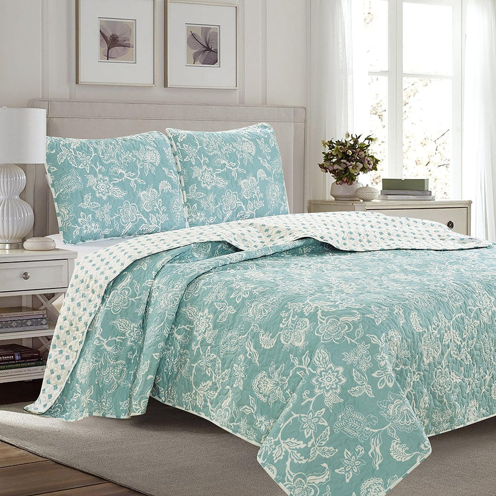 Floral Quilt - Emma Collection, photo 3 of 8