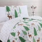 Holiday Quilt - Holly Collection, photo 3 of 12