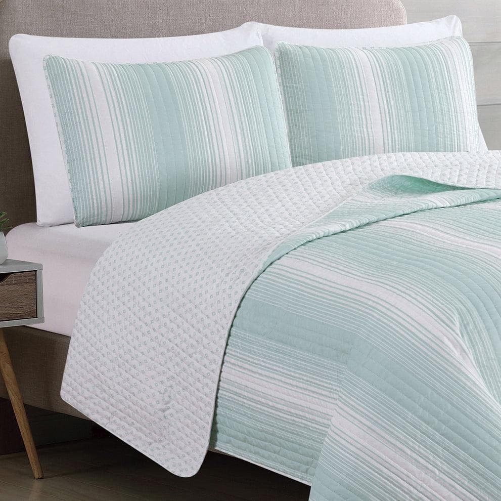Everette Collection Ombre Striped Quilt Set, photo 9 of 16