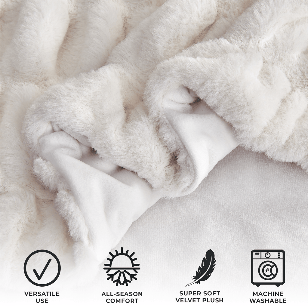 Ruched Faux Fur Throw Blanket - Alondra, photo 3 of 43