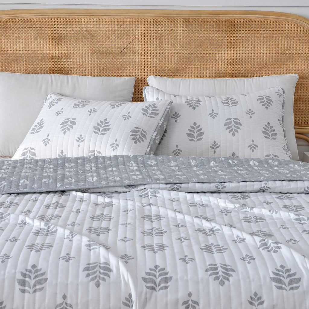 French Floral Quilt - Colette Collection, photo 4 of 11