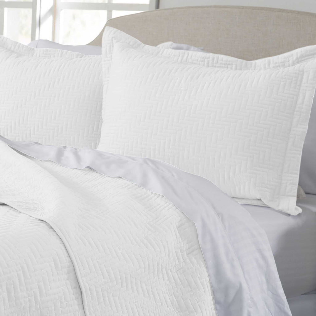 Herringbone Stitched Quilt - Louise Collection, photo 2 of 15