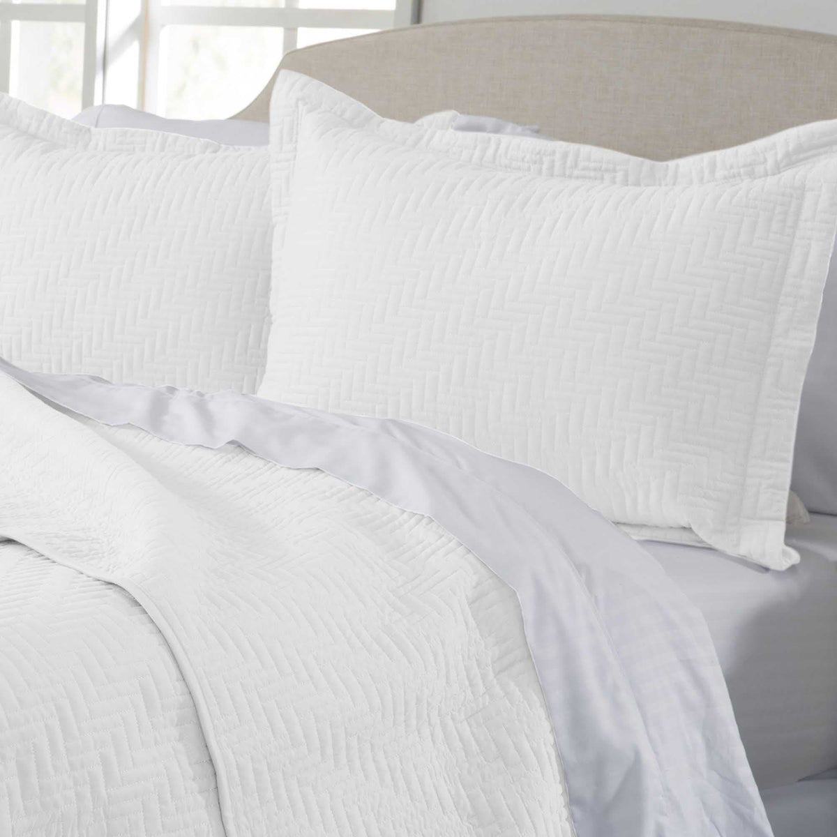 Herringbone Stitched Quilt - Louise Collection, photo 2 of 15