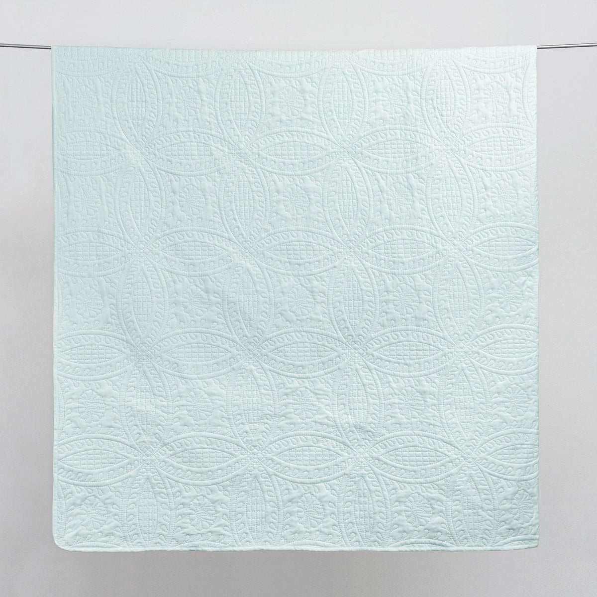Oversized Medallion Quilt Set - Clara Collection, photo 15 of 20