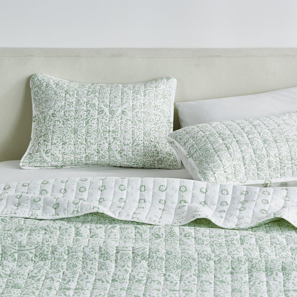 Floral Medallion Printed Microfiber Quilt Set - Kaleigh Collection, photo 3 of 10
