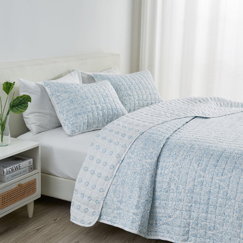 Floral Medallion Printed Microfiber Quilt Set - Kaleigh Collection, photo 9 of 10