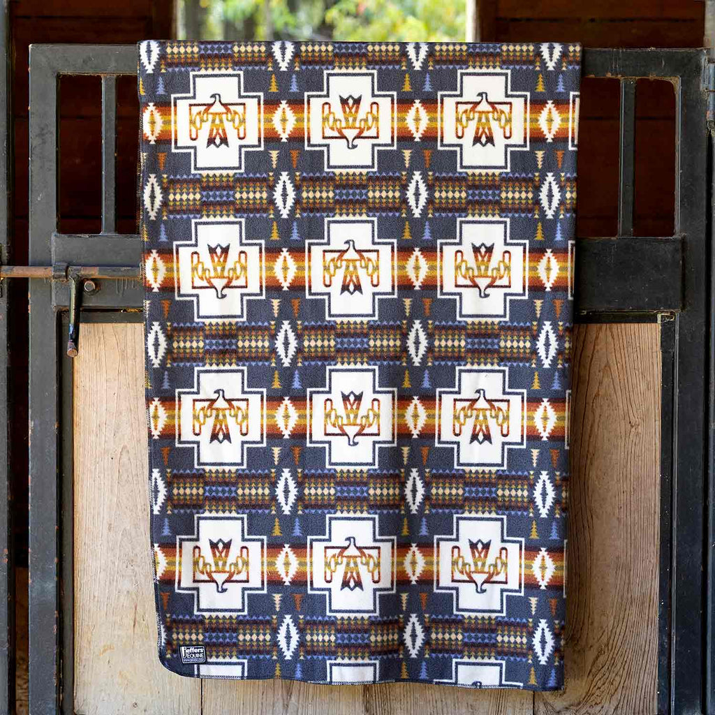 Jeffers Expression oversized fleece throw blanket, photo 4 of 10
