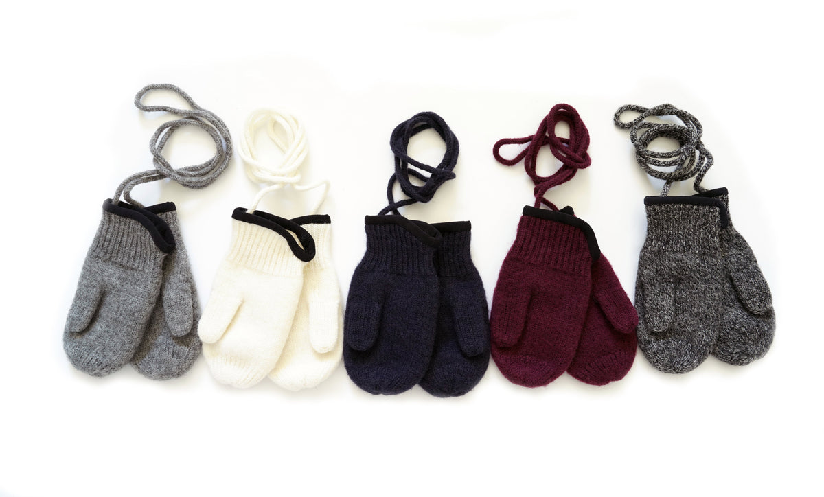 tittimitti 100% Virgin Wool Baby, Toddler & Kids' Mittens with Thumb & String