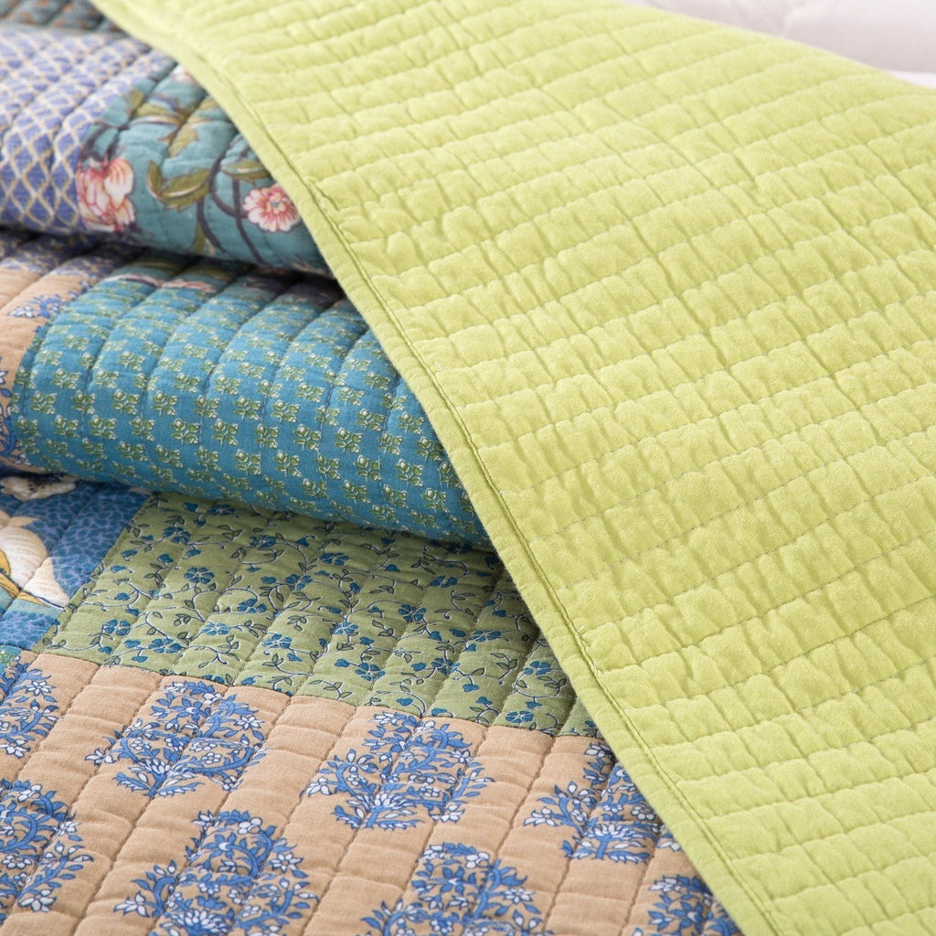 Tache Cotton Bohemian Tropical Calla Lily Quilted Patchwork Bedspread Set, photo 3 of 7