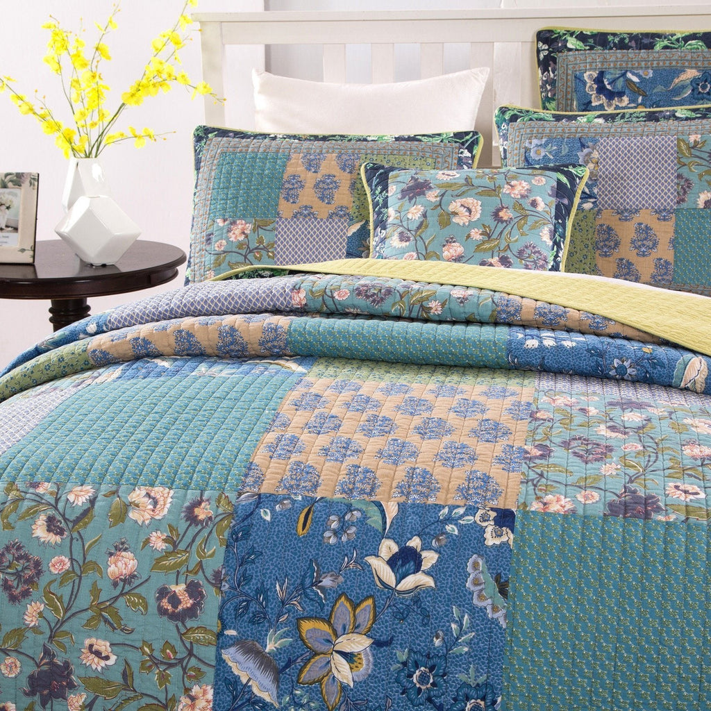 Tache Cotton Bohemian Tropical Calla Lily Quilted Patchwork Bedspread Set, photo 4 of 7