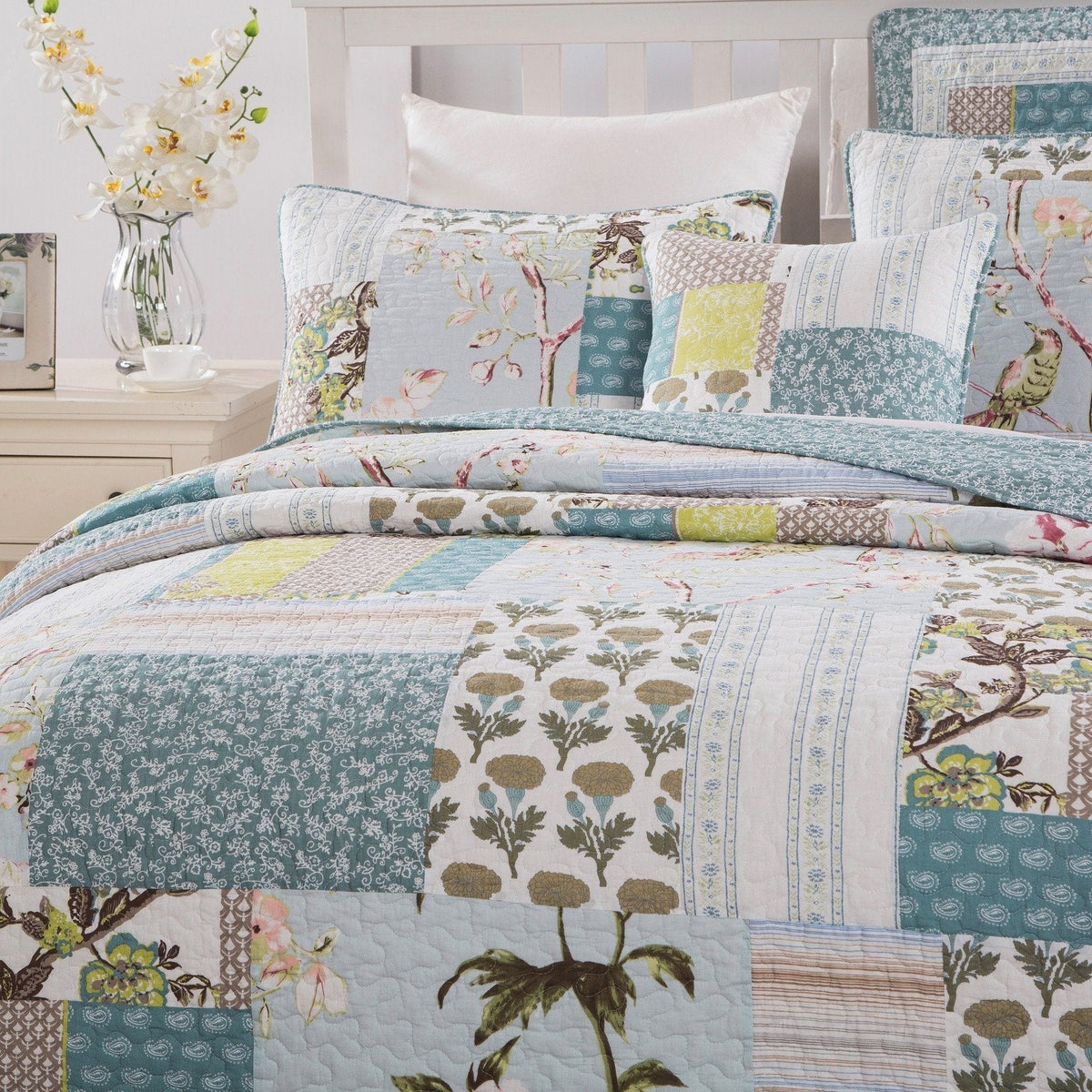 Tache 2-3 Piece Cotton Sky Breeze Pastel Blue Patchwork Quilt Set, photo 5 of 7